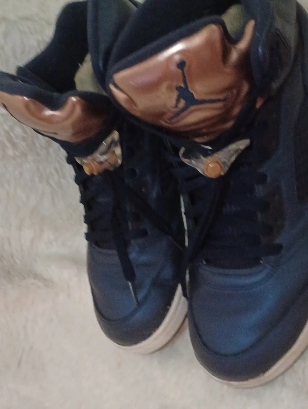 Jordan navy bronze
